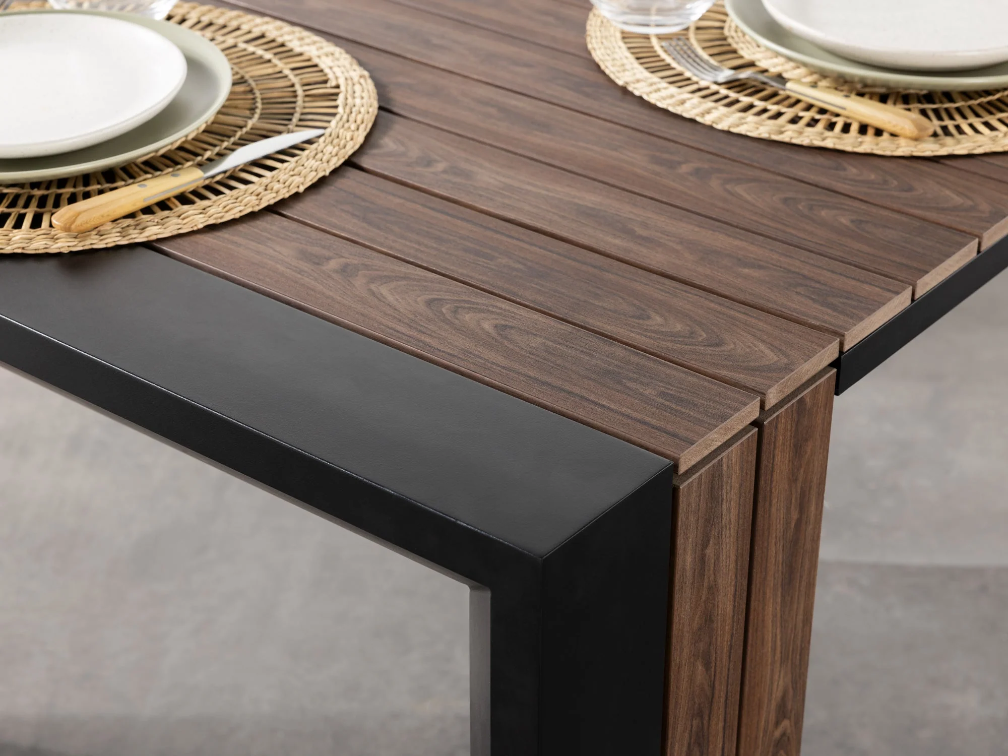 Outdoor Dining Set - The Host - Image 32