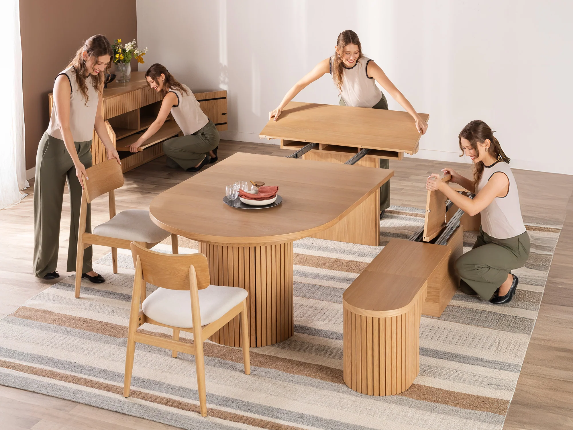 Round Dining Set - The Family - Image 17