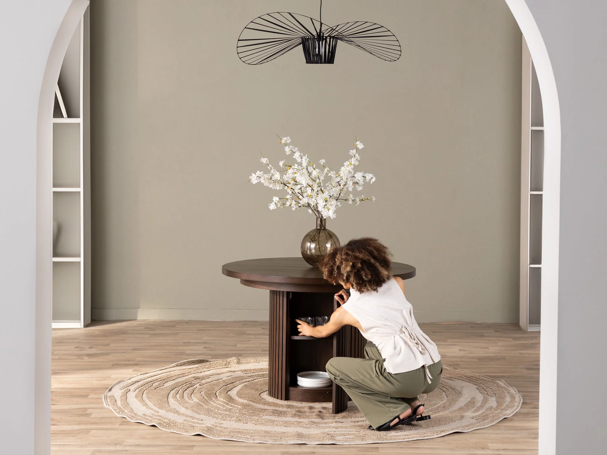 Round Dining Set - The Gathering - Image 32